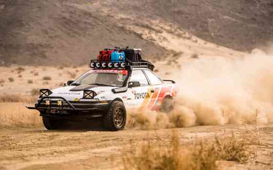 A Corolla coupe becomes an AWD off-road runner image