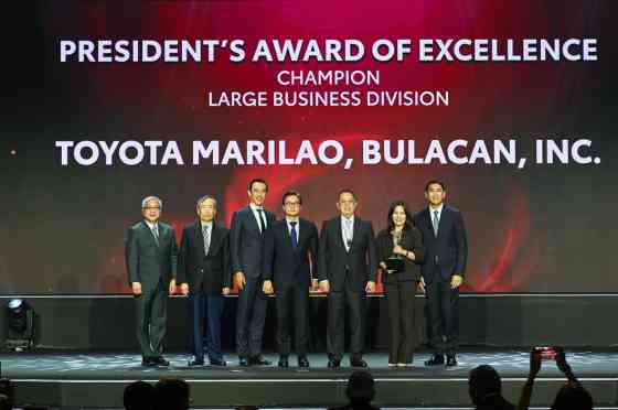 Toyota PH honors top-performing dealers, achievers in 2025 image