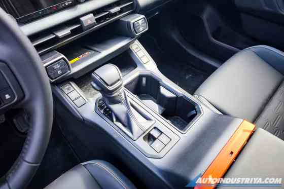 Here are the specs, features of 2026 Toyota RAV4 HEV in PH image