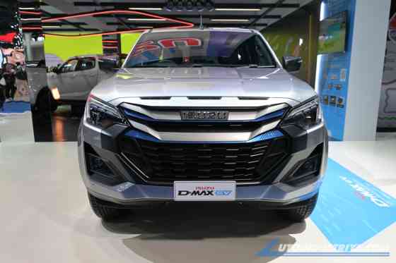 BIMS 2026: Isuzu D-Max EV officially revealed for SE Asia image