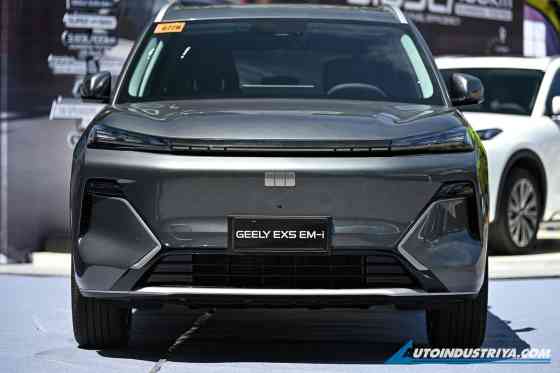 2026 Geely EX5 EM-i PHEV starts at PHP 1.288M image