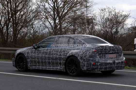 SPIED: BMW i3 M EV spotted anew with production lights image