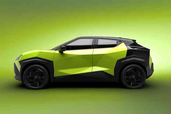 All-new Nissan Juke trades internal combustion for electric power image