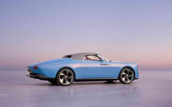 Ultra-Luxury Coachbuild: Rolls-Royce unveils Project Nightingale image