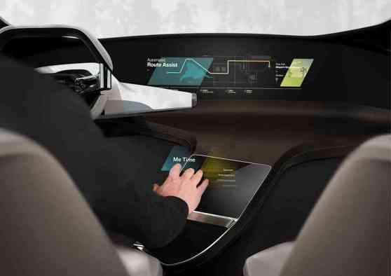 BMW to debut HoloActive Touch concept at CES 2017 image