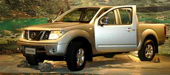 The all-new Nissan Frontier Navara image