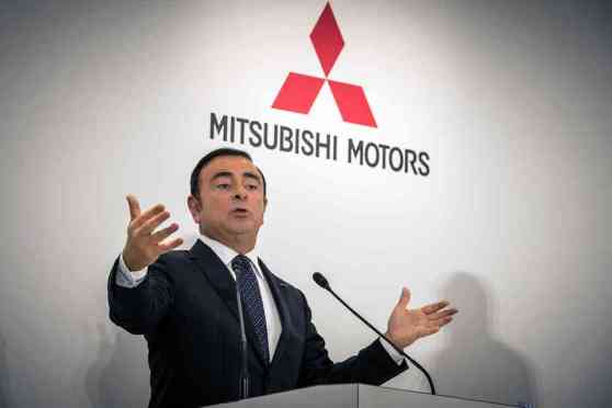Carlos Ghosn set to receive third paycheck as Mitsubishi chairman image