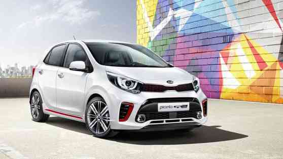 Kia starts the year with global reveal of 2017 Picanto image
