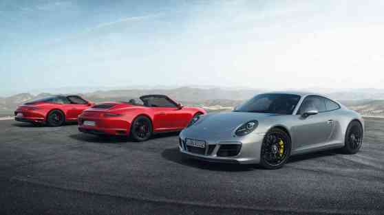 NAIAS 2017: Porsche unleashes 444 horsepower 911 GTS image