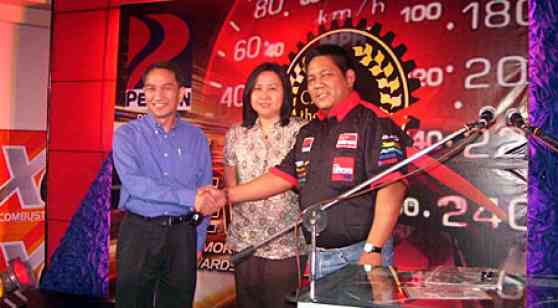 Petron is official presentor of the 2007 Car of the Year image