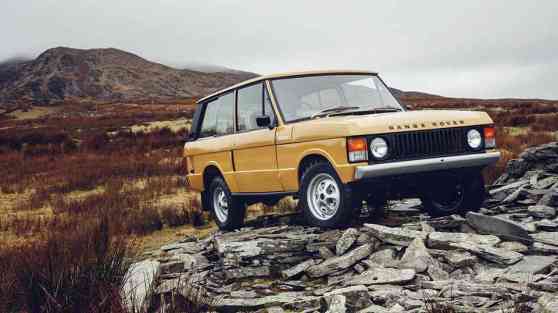 Factory-restored 1978 Range Rover by Land Rover Classic revealed image