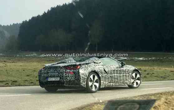 Spied: Drop top BMW i8 seen for the first time image