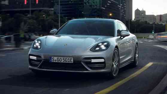 Geneva 2017: Porsche Panamera Turbo gets hybrid boost image