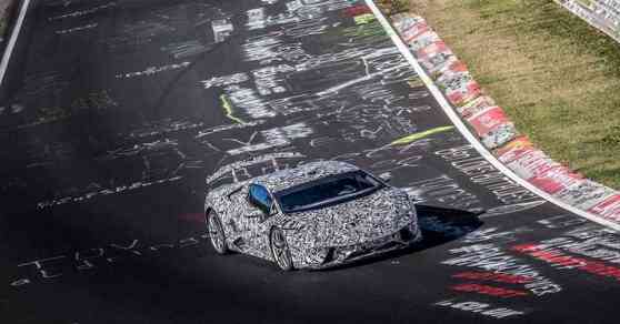 Lamborghini Huracan Performante sets new lap record at The Ring image