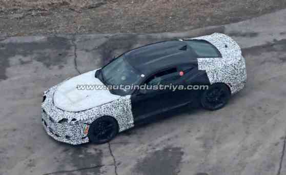 Spied: Is Chevy developing an all-new Z/28 Camaro? image