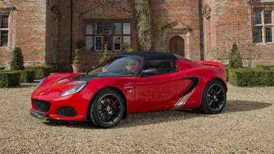 Lotus Elise gets carbon fiber diet in new Sprint version image
