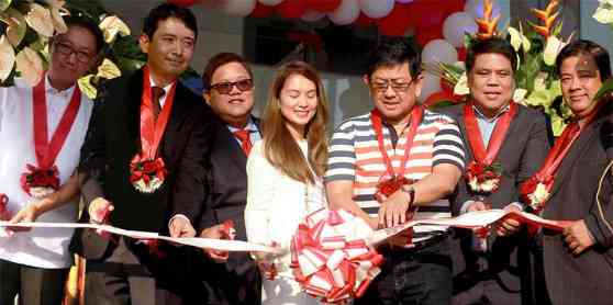 Mitsubishi Motors Philippines inaugurates two new dealerships  image