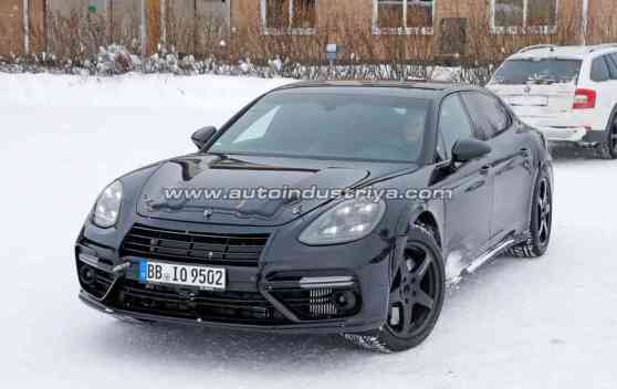 Spied: Bentley prepares third-generation Flying Spur image