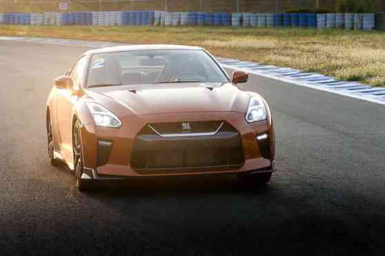 7 foolproof ways to justify the 2017 Nissan GT-R to your wife image