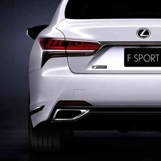 Lexus gives a glimpse of 2018 LS F-Sport image