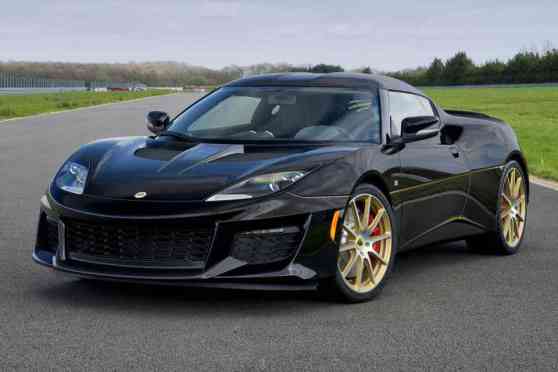 Lotus Evora 410 GP Edition commemorates John Player Special livery image