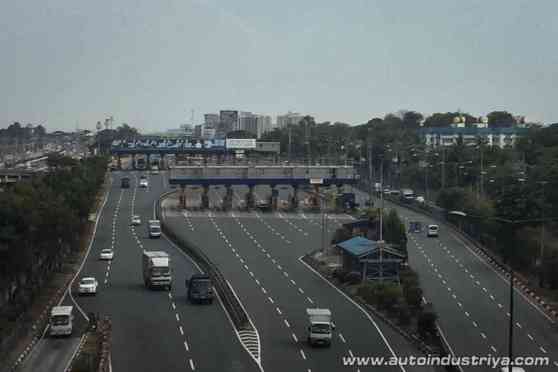 Administration aims to finish five major expressways by 2022 image