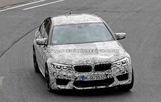 Spied: A closer look at the 2018 BMW M5 image