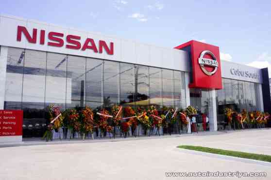 Nissan opens Cebu South, Cebu Central showrooms image