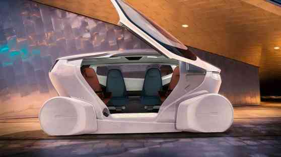 NEVS InMotion Concept looks at the future of self-driving transport image