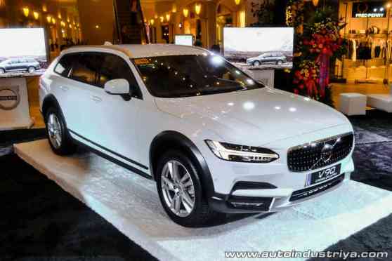 2017 Volvo V90 Cross Country launched in the Philippines image
