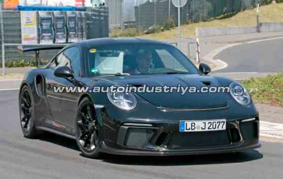 Spied: Porsche updated 911 GT3 RS matches rest of GT line image