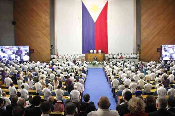 Solon wants more taxes for every additional vehicle purchased image