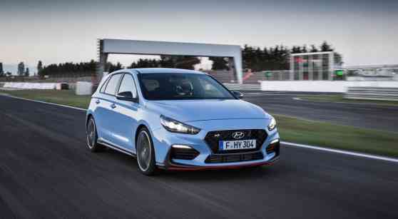 Turbocharged 2018 Hyundai i30 N hot hatch let loose image