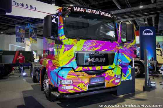 PhilAuto 2017 shows off latest buses, trucks and auto parts image