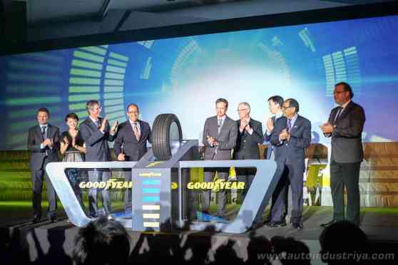 Goodyear launches new EfficientGrip Performance SUV tires image