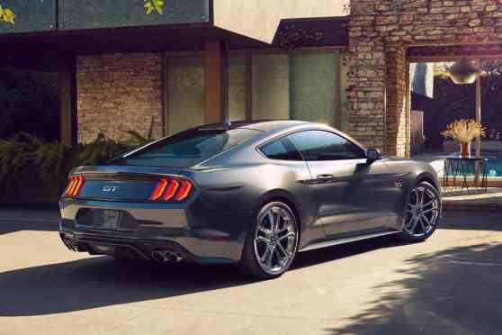 2018 Ford Mustang to keep neighbors happy with Quiet Start image