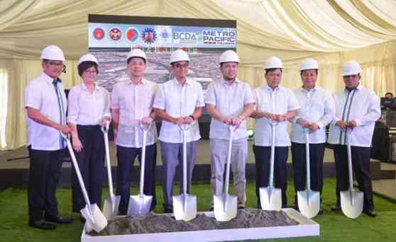 Construction of NLEX Harbor Link R-10 officially begins image