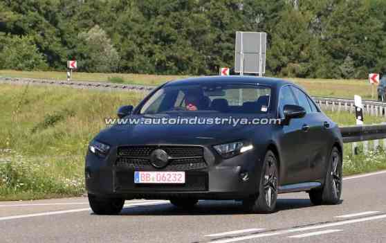 Spied: 2019 Mercedes-Benz CLS sheds more camouflage image