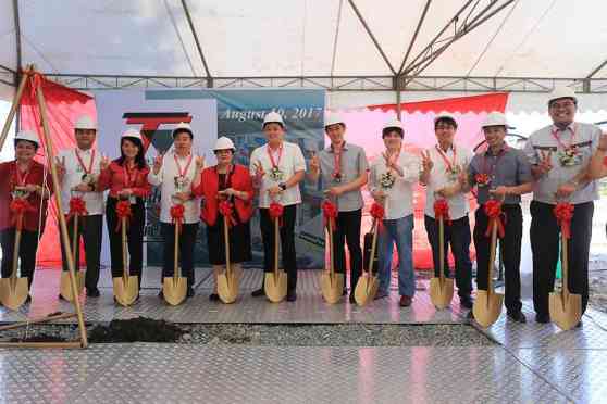Toyota breaks ground for new Valenzuela dealership image