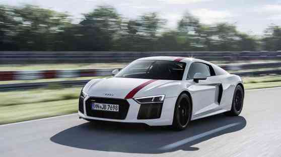 Frankfurt 2017: Audi debuts first-ever rear-driven R8 image