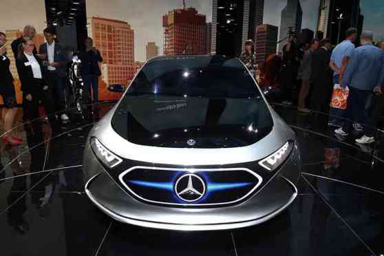 Frankfurt 2017: Mercedes-Benz rolls out all-electric EQ A Concept image