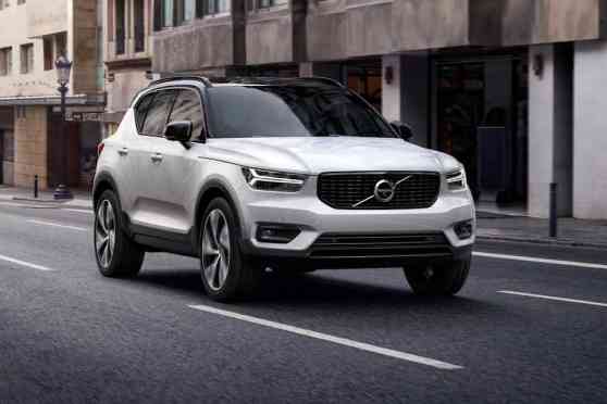 2018 Volvo XC40 enters the luxury compact crossover fray image