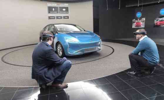 Ford tests Microsoft HoloLens VR tech for use in auto design image
