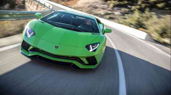 Report: Lamborghini has no plans of making self-driving cars soon image