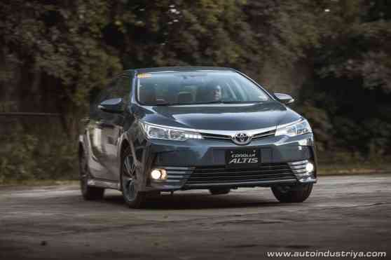 2017 Toyota Corolla Altis 1.6 V image