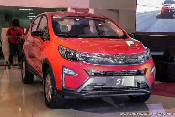 BYD celebrates 4th anniversary, launches S1 and electric forklift image