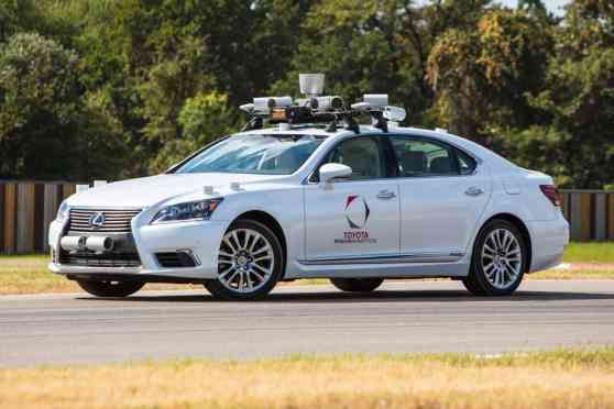 Toyota tests autonomous tech with two steering wheel mule image