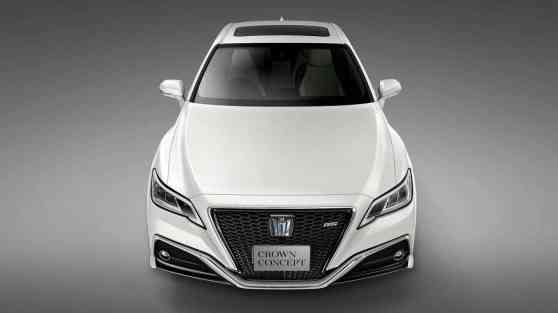 Next-gen Toyota Crown concept to debut at Tokyo Motor Show image