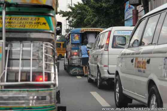 LTO, LTFRB to impose heavier fines, penalties for erring PUV drivers image
