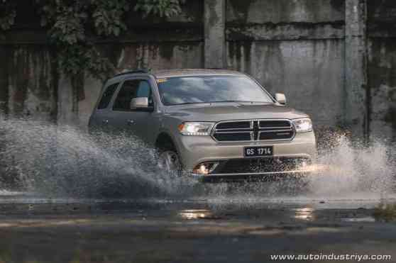 2017 Dodge Durango Limited image